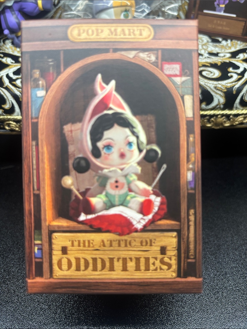 Pop Mart the attic of oddities SOL and Luna Jester - Picture 2 of 5
